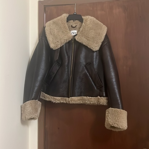 Zara Faux Leather Shearling Jacket - Picture 4 of 7